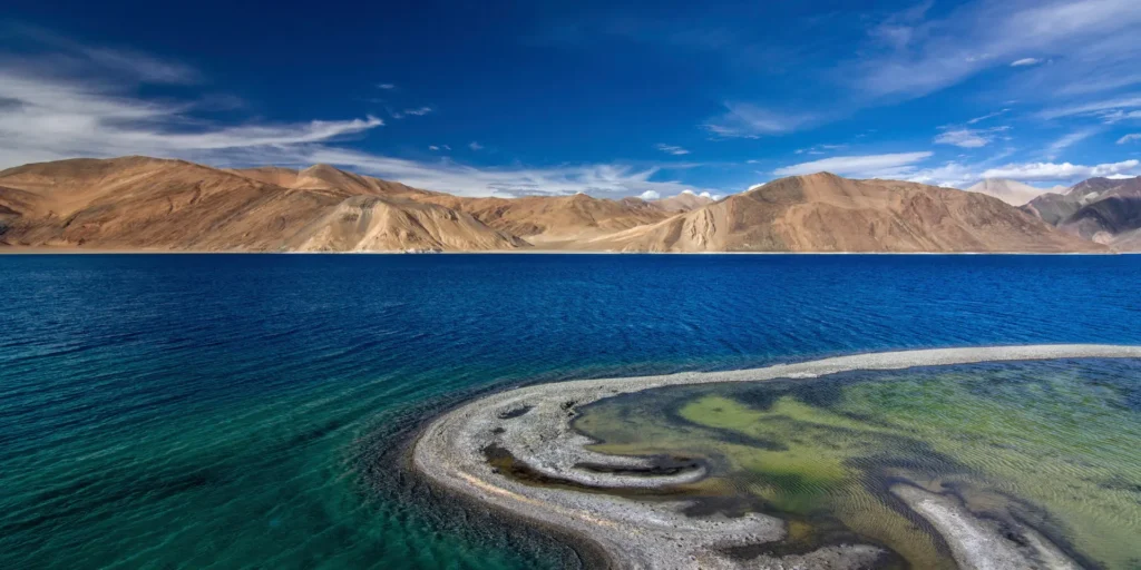 CURVE VIEW OF PANGONG LAKE,LADAKH